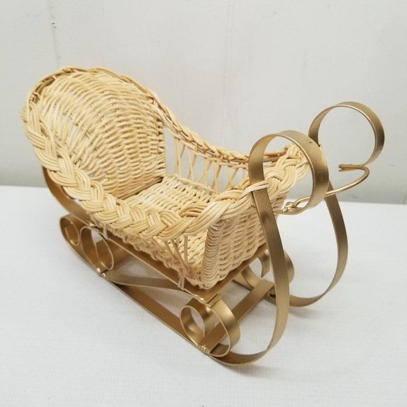 Wicker Horse Sleigh Christmas Home Decor Planter